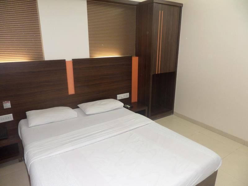 Hotel Paris Residency Mumbai Exterior photo